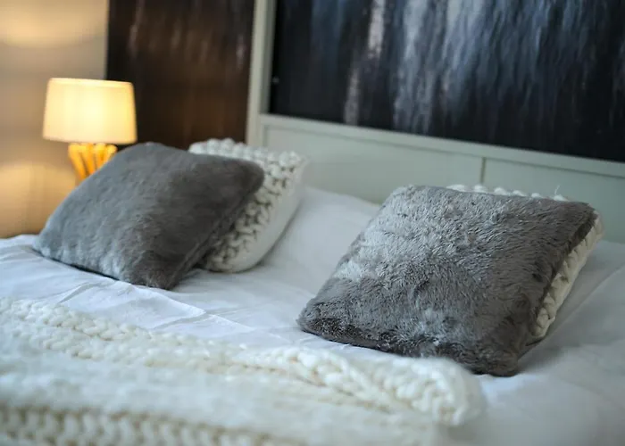 Domaine La Broutie Bed and Breakfast Maleville