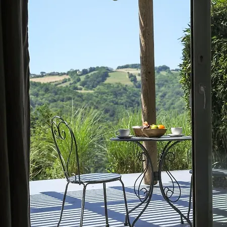 Bed & Breakfast Domaine La Broutie *