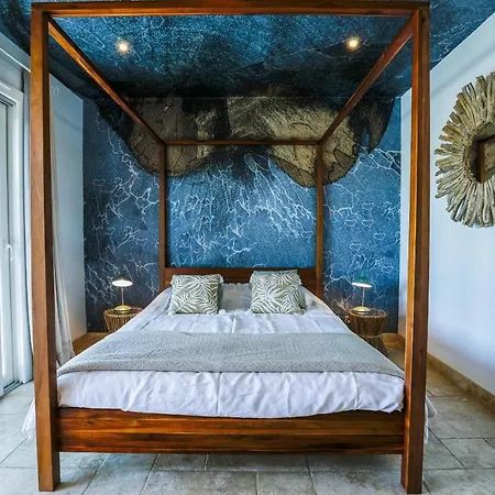 Domaine La Broutie Bed & Breakfast *